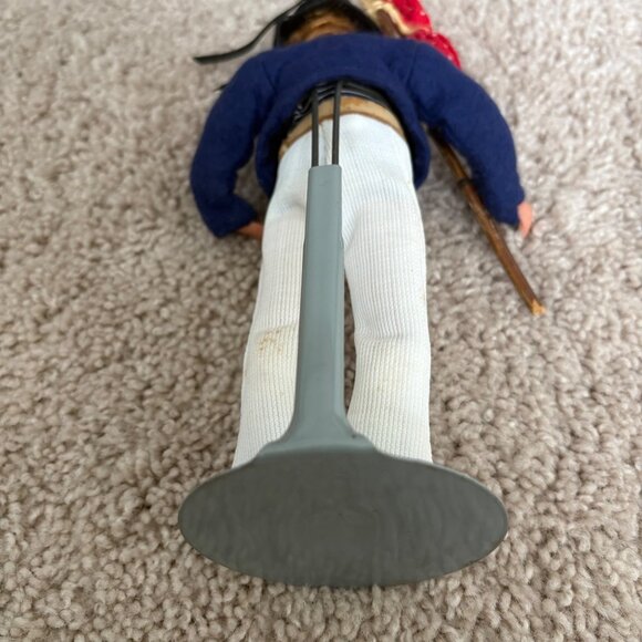 Vintage Folk Art Hobo Figurine Hard Face, Lower Legs, Shoes‎ & Hands 9” on Stand - Picture 10 of 11